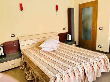 Фотографии Отель Hotel Palace г. Тыргу-Жиу (Румыния) №3 Фото Отель Hotel Palace г. Тыргу-Жиу 3