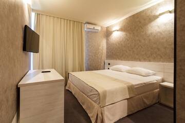 Фотографии Отель YMY Hotel г. Тыргу-Жиу (Румыния) №3 Фото Отель YMY Hotel г. Тыргу-Жиу 3