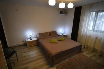 Фото номера Дом для отпуска Гостевой дом Upstairs Residence г. Тыргу-Жиу 4