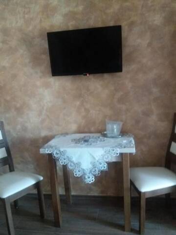 Фото номера Стандартный двухместный номер с 1 кроватью Гостевой дом Casa Lipianu г. Тыргу-Жиу 3