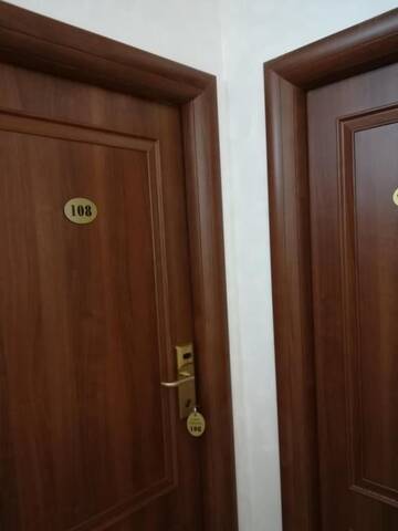 Фото номера Стандартный двухместный номер с 1 кроватью Гостевой дом Casa Lipianu г. Тыргу-Жиу 21
