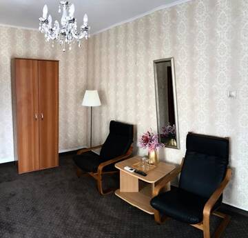 Фото номера Номер с кроватью размера «king-size» Гостевой дом Casa Topazz г. Тыргу-Жиу 4