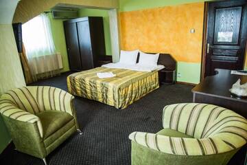 Фото номера Двухместный номер с 1 кроватью Отель Motel Davios г. Тыргу-Жиу 61