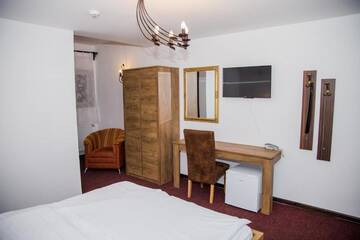 Фото номера Двухместный номер с 1 кроватью Отель Motel Davios г. Тыргу-Жиу 32