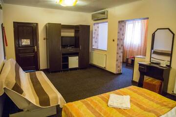 Фото номера Двухместный номер с 1 кроватью Отель Motel Davios г. Тыргу-Жиу 72