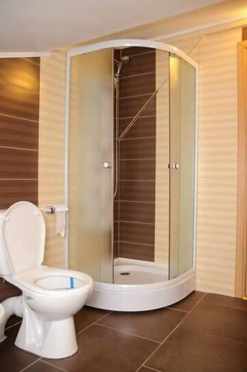 Фото номера Номер с 2 кроватями размера «queen-size» Гостевой дом Casa Onyx г. Тыргу-Жиу 2